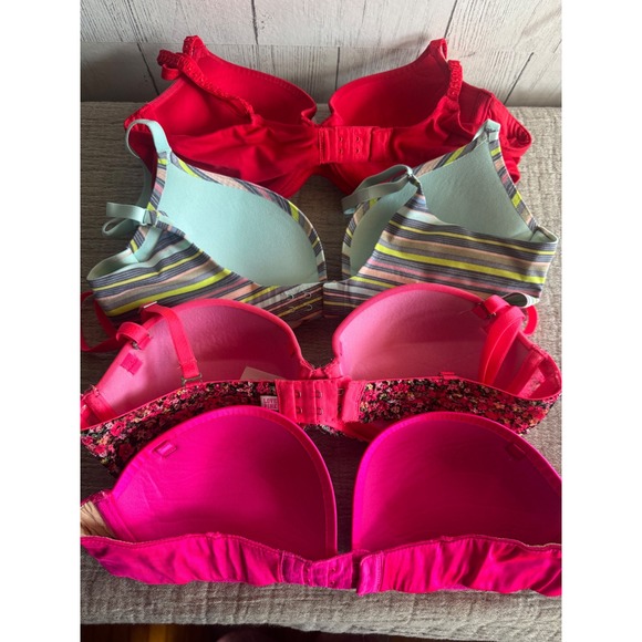 Victoria's Secret PINK Bra Bundle Lot of 4 Size 34B Push Up Demi - Picture 3 of 4